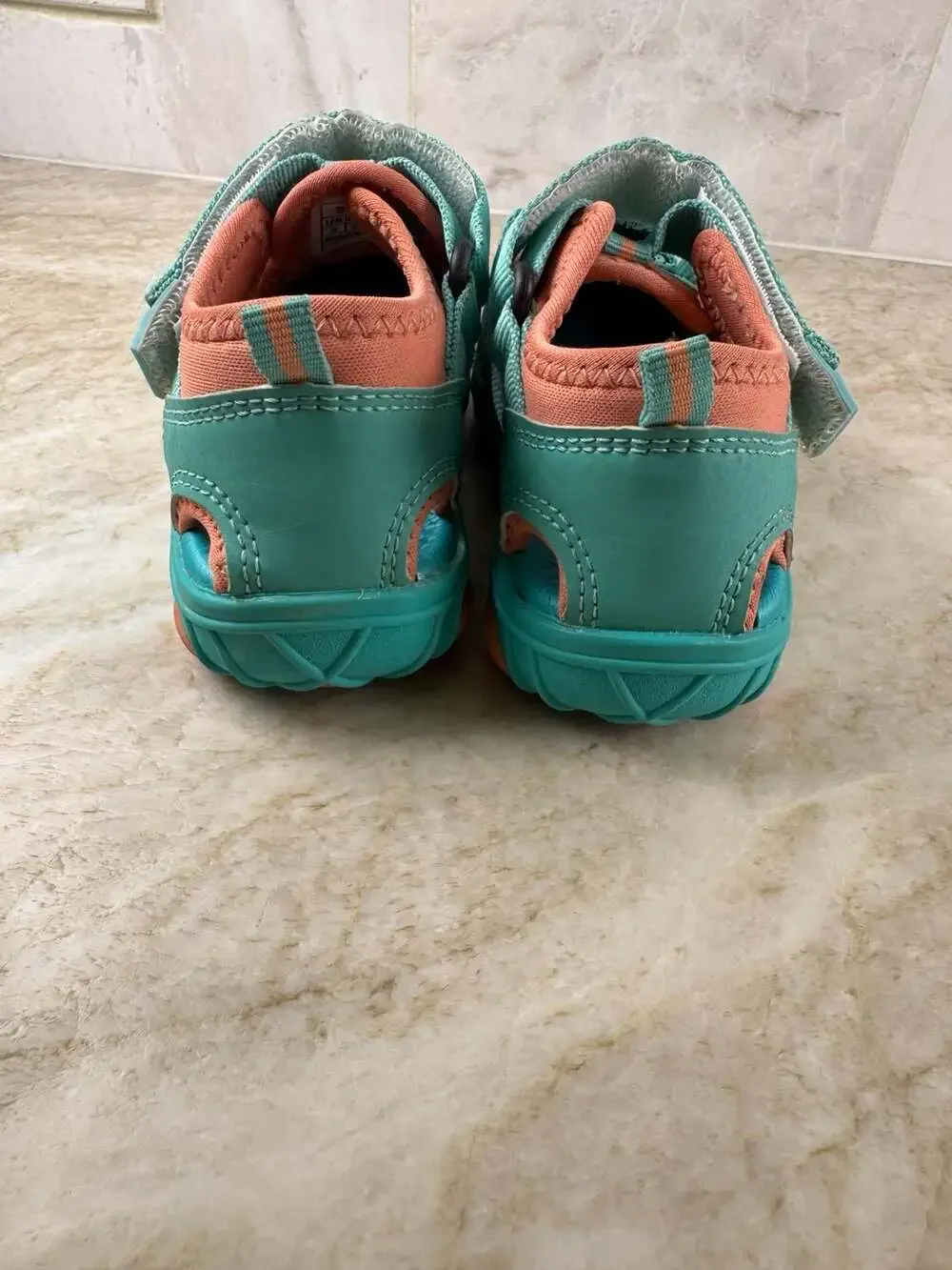 NORTIV 8 Kids Closed Toe Outdoor Sandals Youth 9 Aqua Coral Water Shoes Trail
